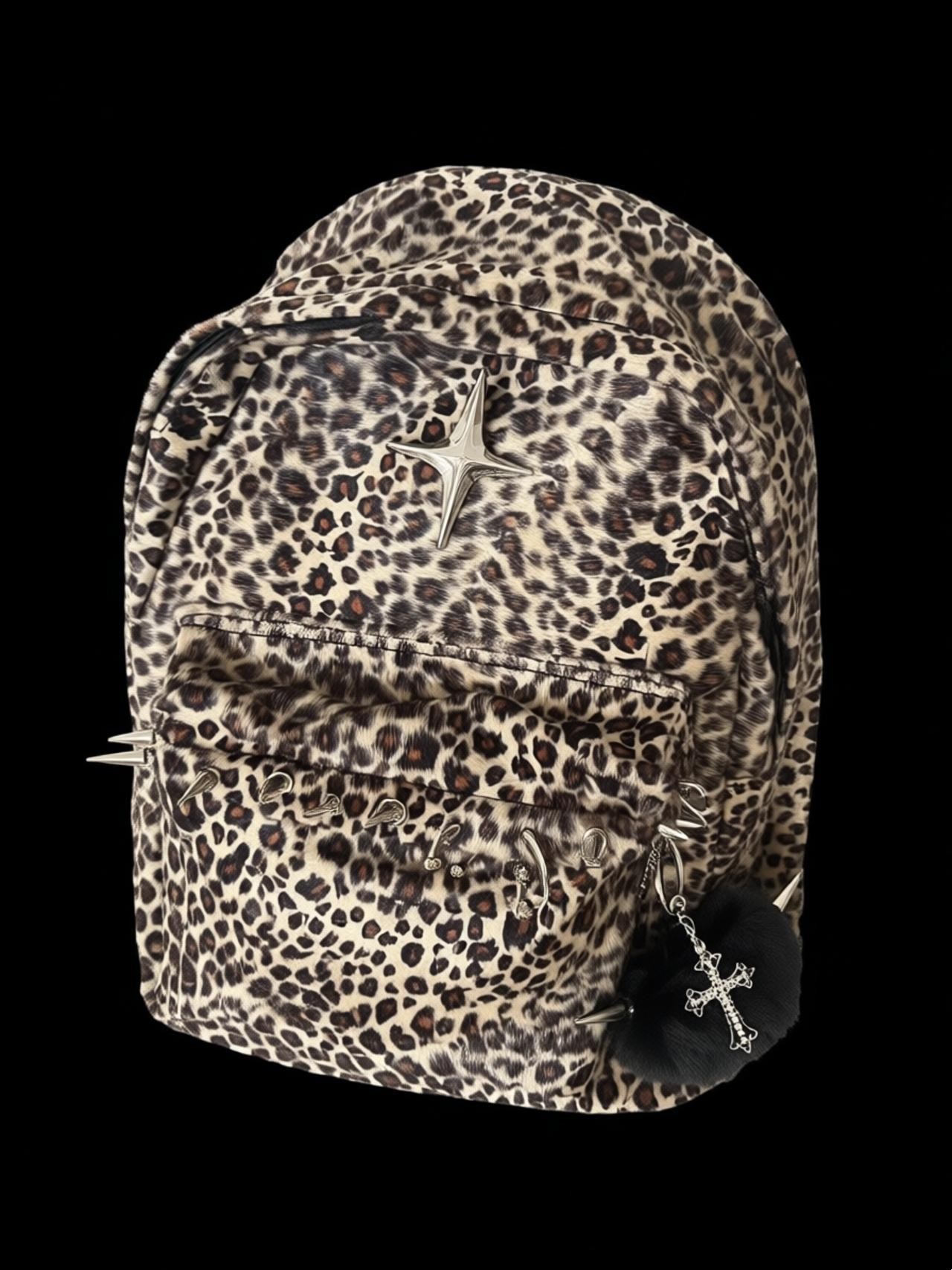 Interior Design Women - Großer Rucksack mit Leopardenmuster und Punk-Nieten-Details